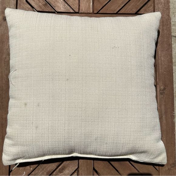 Oh Darlin’ Cursive Cream Farmhouse Accent Pillow - Picture 4 of 4
